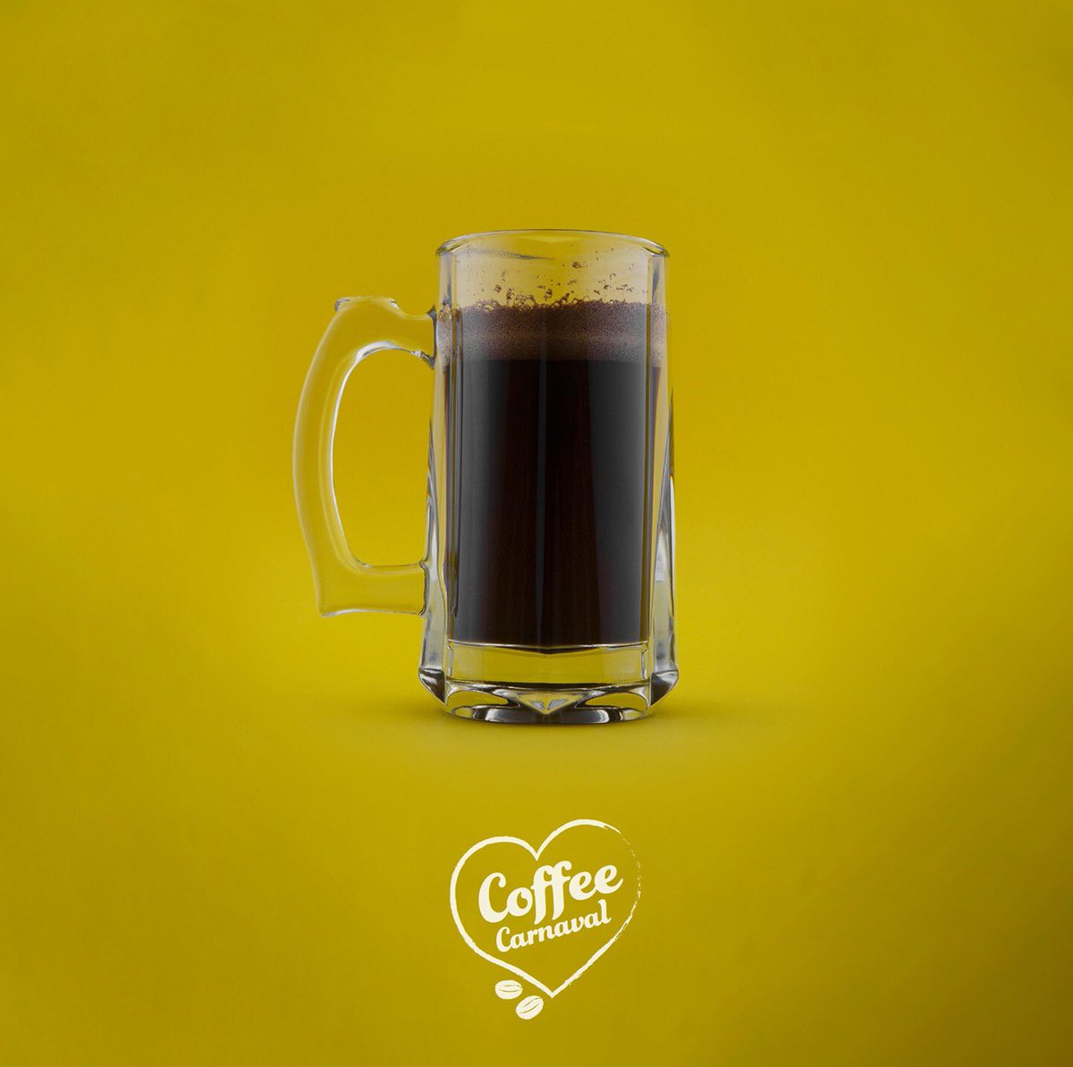 CoffeeCarnaval's tweet photo. Günün zor mu geçti? Seni bir kahve paklar!  

#CoffeeCarnaval #Eskişehir #kahve #coffee #pazartesi #sendrom #karnaval #specialtycoffee #coffeeroaster #pazartesisendromu #iyihaftalar #coffeeculture #coffeeaddict #coffeeoftheday #kahvesever #kahvesunumu #coffeesesh #kahvemolasi https://t.co/TGcBjQHMzv