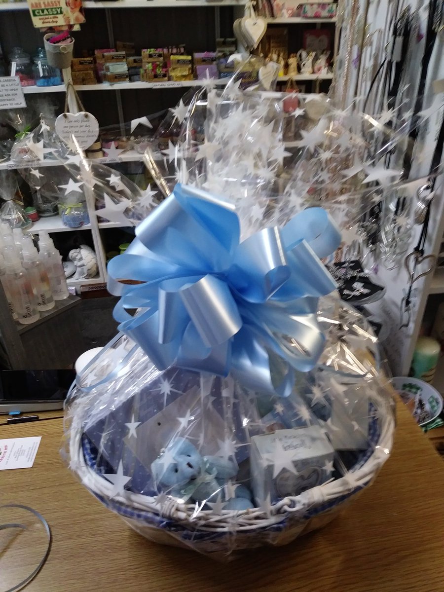 BobbiesCraftBox's tweet photo. Baby gift baskets gift wrapped and ready to take away. Saves all that panic about what to buy hetes a little of everything https://t.co/O1VJ7Dj7gF