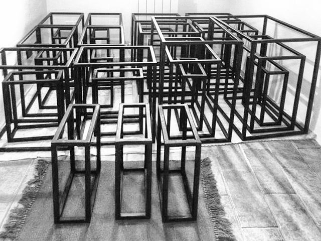ikare_arch's tweet photo. Unboxing the tree 
#wip #wireframe #design #interiordesign #interior #umbria #architecture https://t.co/dQIJmUuzpu https://t.co/JrwbtiHpA4