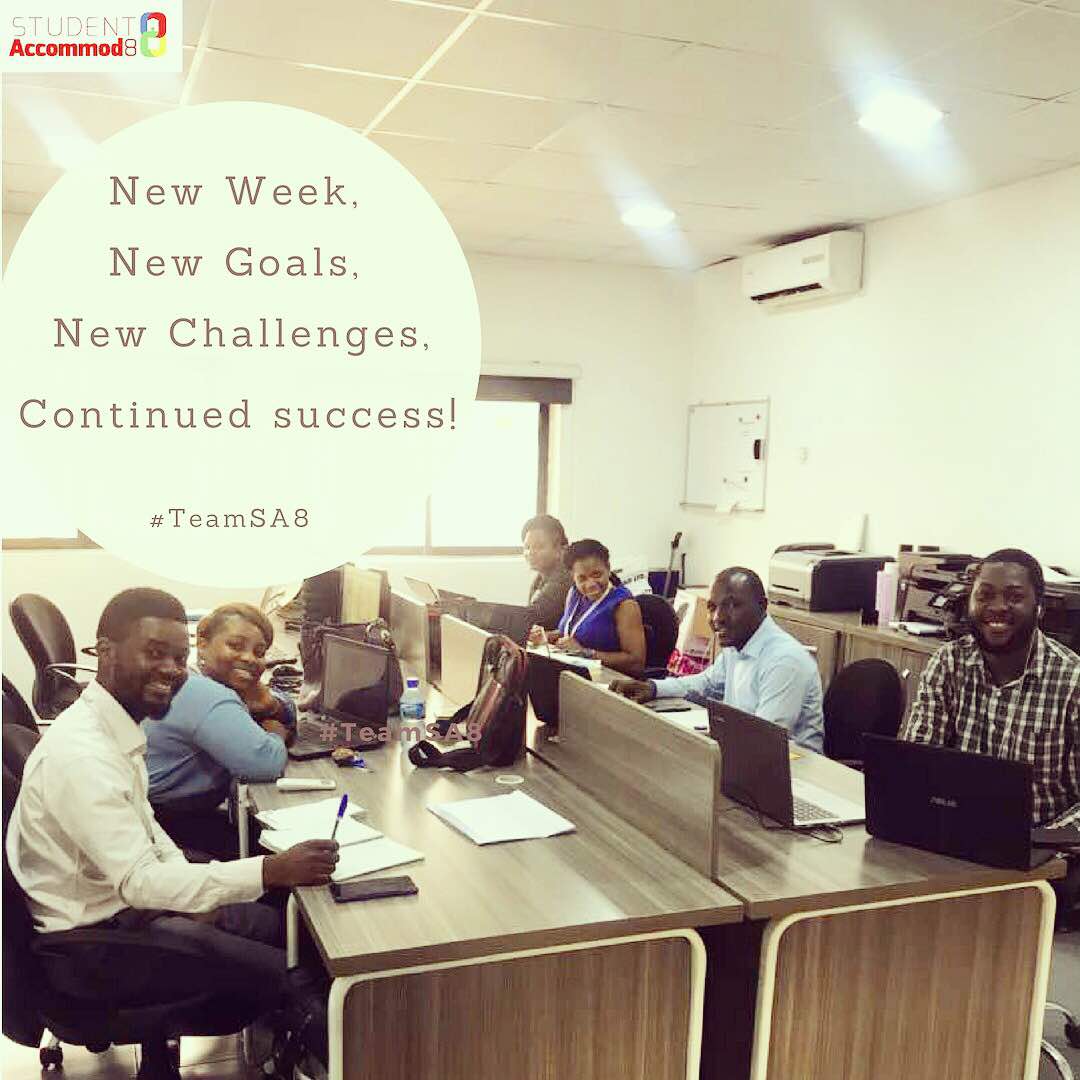SAccommod8's tweet photo. Who's feeling very optimistic today?
Happy new week from your favourite team, 😊😚😍😜😍 #TeamSA8.
Make it count!!!
#MondayMotivation #teamspirit #focus #chargedup #studentaccommod8 https://t.co/5JU4HdIJEf