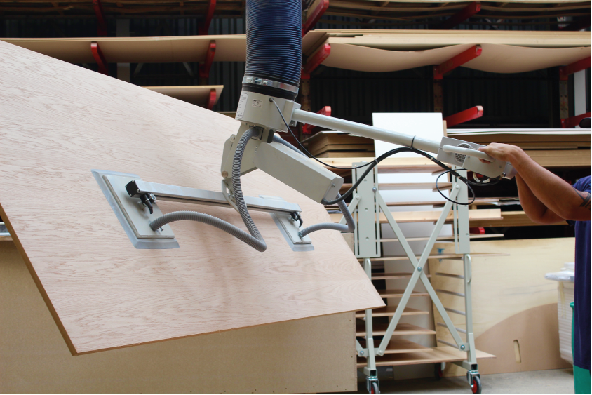 rhaproductionuk's tweet photo. traditional craftsmanship @rhaproductionuk with modern efficiency @Schmalz_USA vacuum lift and @striebigAG vertical saw https://t.co/kmn1vcQh6W