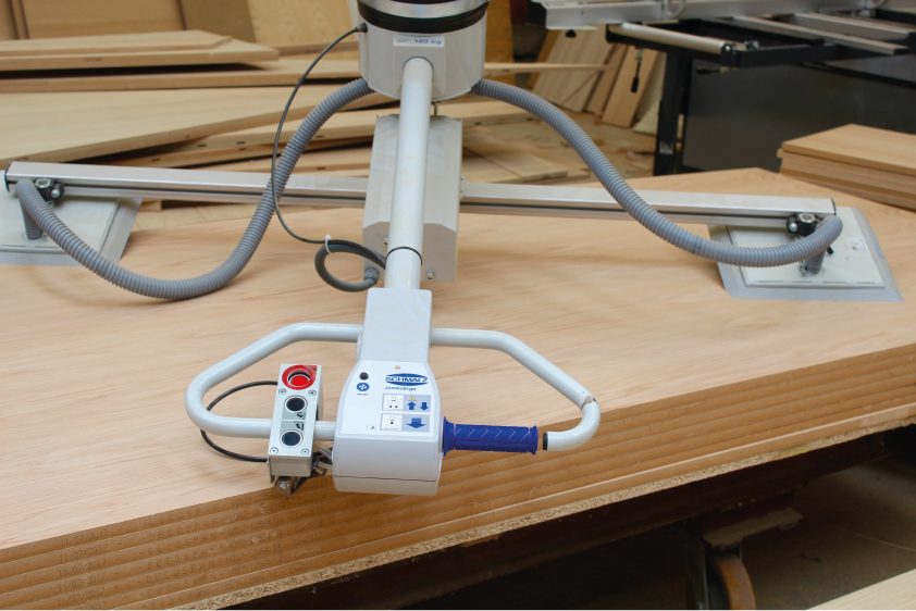rhaproductionuk's tweet photo. traditional craftsmanship @rhaproductionuk with modern efficiency @Schmalz_USA vacuum lift and @striebigAG vertical saw https://t.co/kmn1vcQh6W