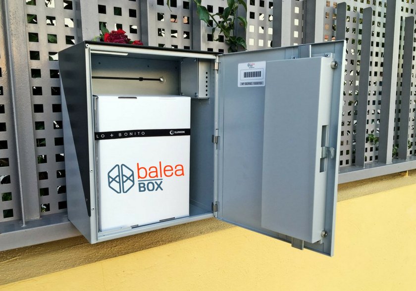 BaleaBox tweet picture