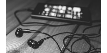 MusicStreamngTp's tweet photo. US to make streaming services pay more for music https://t.co/6caiGpulTN via @Gadgets360 https://t.co/YOqjLInsez