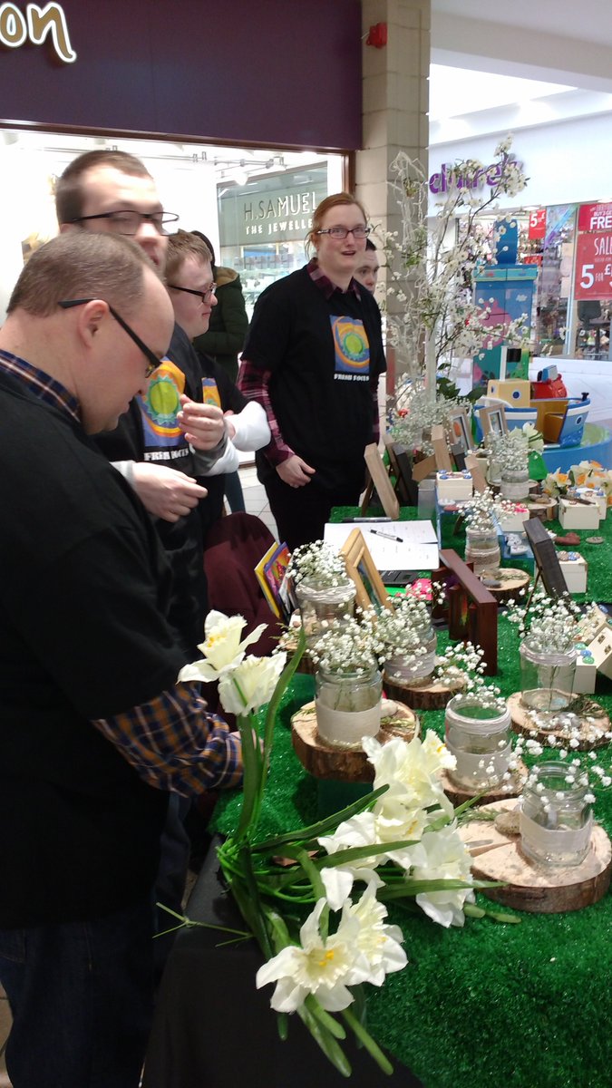 OPTIO_arcni's tweet photo. #FreshFocus Lakeside Crafts are set up and ready to sell at @ernesidesc. Check out their craft products up until 2pm today. #socialenterprise https://t.co/f8oShX714X