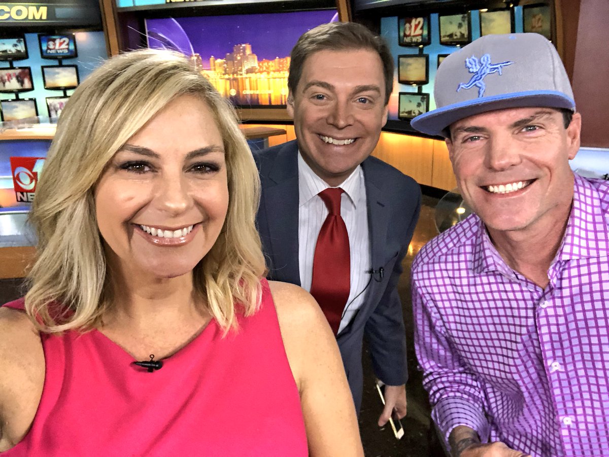 SuzanneBoyd's tweet photo. Look who’s back in the @CBS12 studios! @Vanillaice is giving us his take on the #Grammys - the performance and the politics. WATCH at 6:45am. https://t.co/plV8mdeFQN