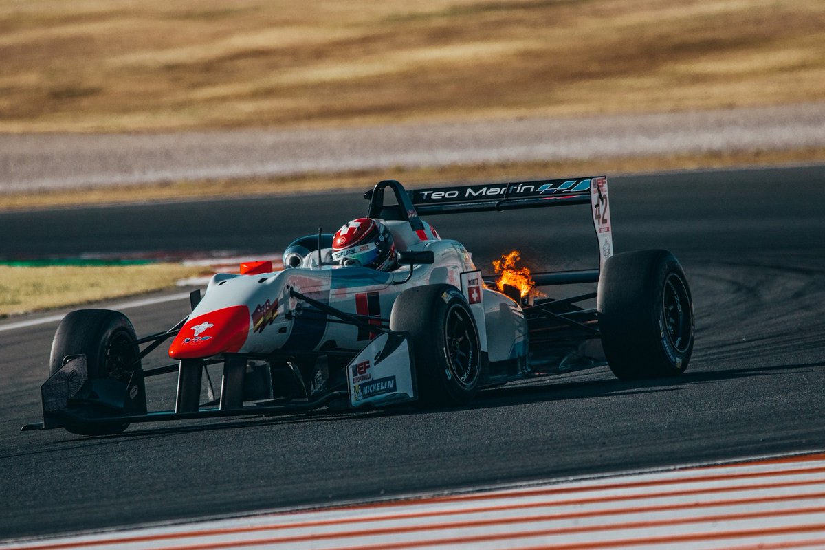 EF_Open's tweet photo. .@teommotorsport names @MoMuellerCrepon as new signing for 2018 #EFOpen season: https://t.co/KYoJMwcoSe Welcome Moritz! 🇨🇭🏁 https://t.co/jH9hHtsAts