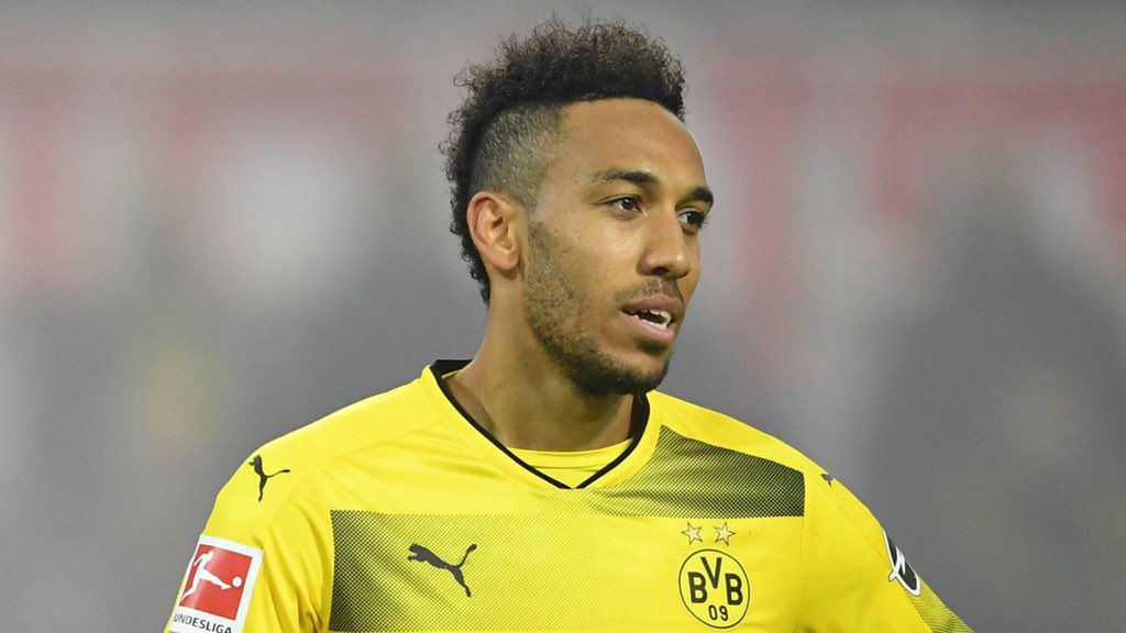 AFTVMedia's tweet image. Arsenal are set to make Pierre-Emerick Aubameyang the highest-paid player in their history with wages in excess of £170k-a-week. [ES]
