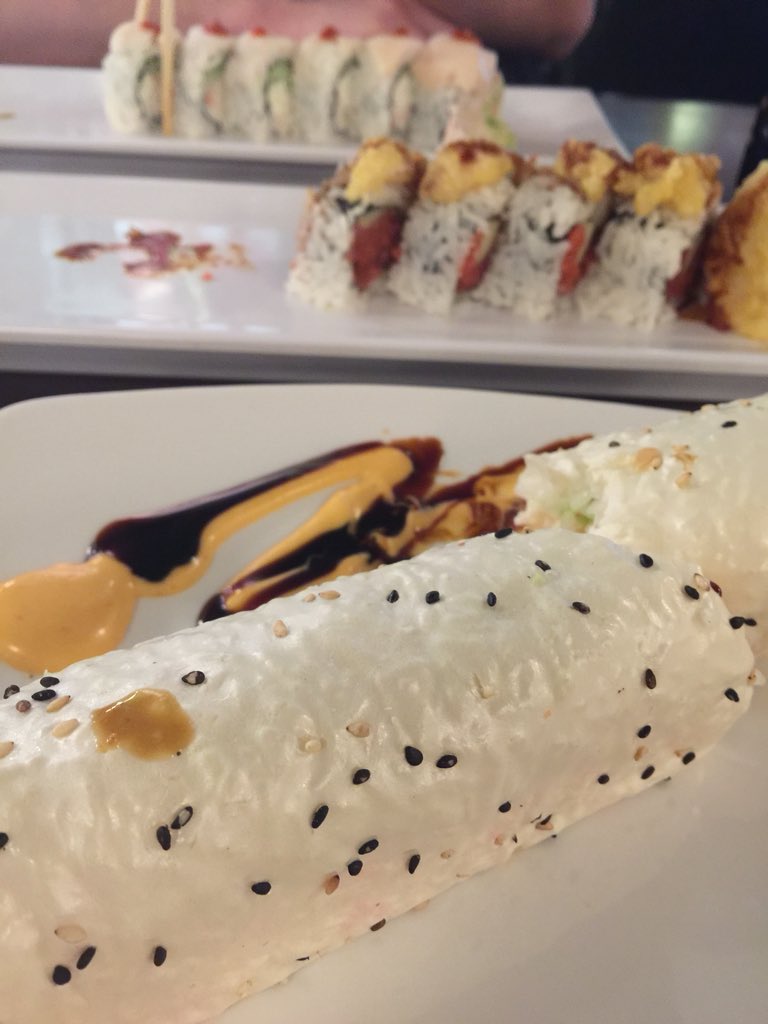 PANDALIFEMF's tweet photo. Had a good  #sushiday, relaxed chilled and played some #marvelvscapcominfinite https://t.co/gU8VTcJBw9