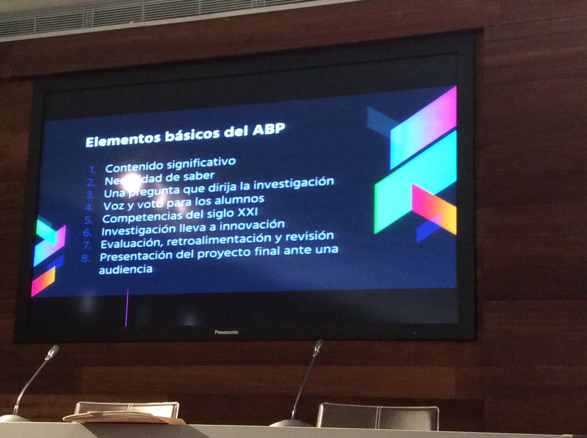 bgnhhe_epa's tweet photo. ABP pertsona helduekin @bgnagusia @diegoredondo13 #EpaJardunaldia18  #fadultos https://t.co/dNh5lyapV8