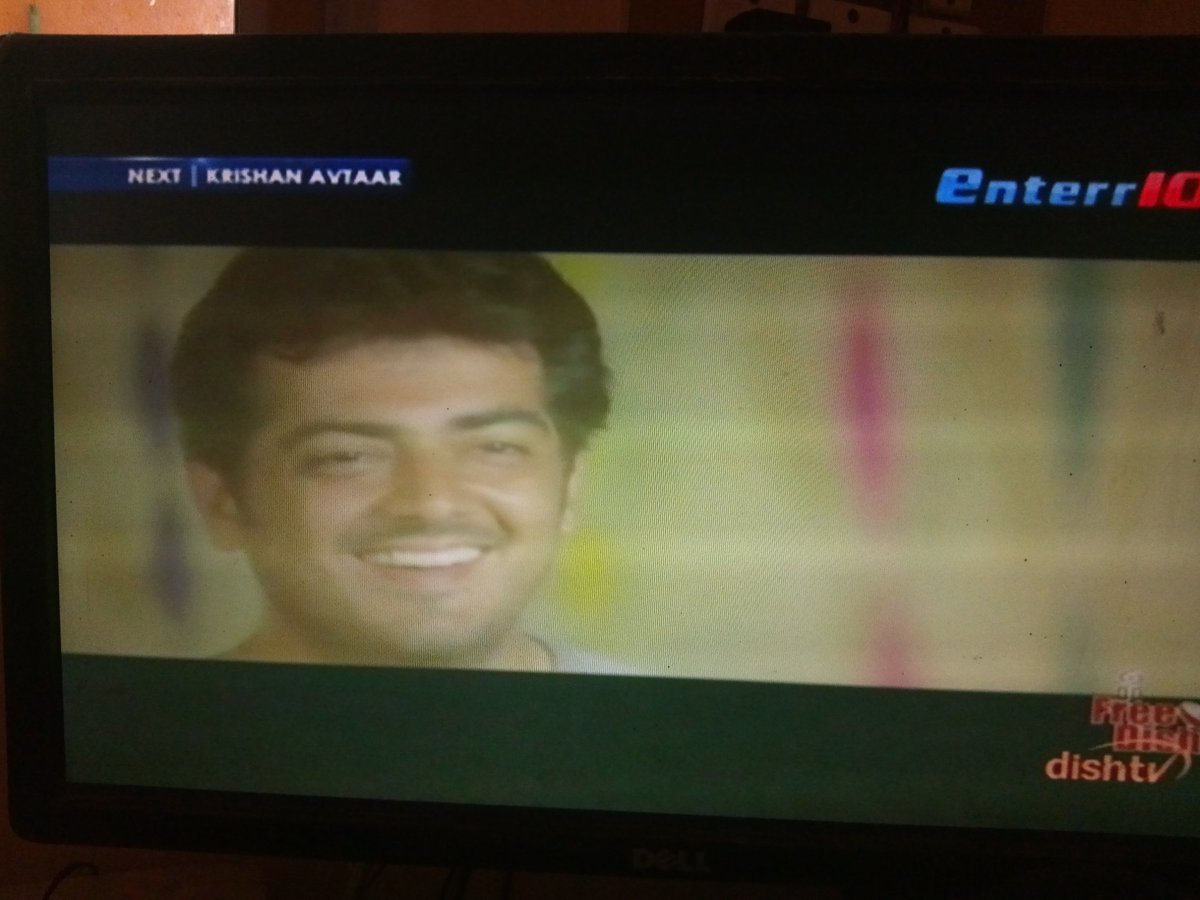 Bhushanadhau1's tweet photo. #ThalaAjith Evergreen Jeet On #Enter10 Channel Watching This Movie For First Time Happiness Is Watching Thala In His Young Days His Smile Still The Same One Of His Best Performance And Movies 😍😍😍😍😍 https://t.co/uyfAmJmZIJ