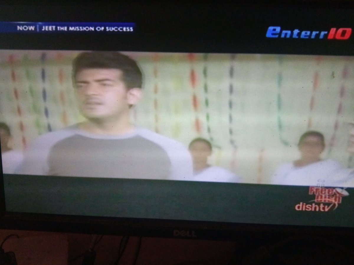 Bhushanadhau1's tweet photo. #ThalaAjith Evergreen Jeet On #Enter10 Channel Watching This Movie For First Time Happiness Is Watching Thala In His Young Days His Smile Still The Same One Of His Best Performance And Movies 😍😍😍😍😍 https://t.co/uyfAmJmZIJ