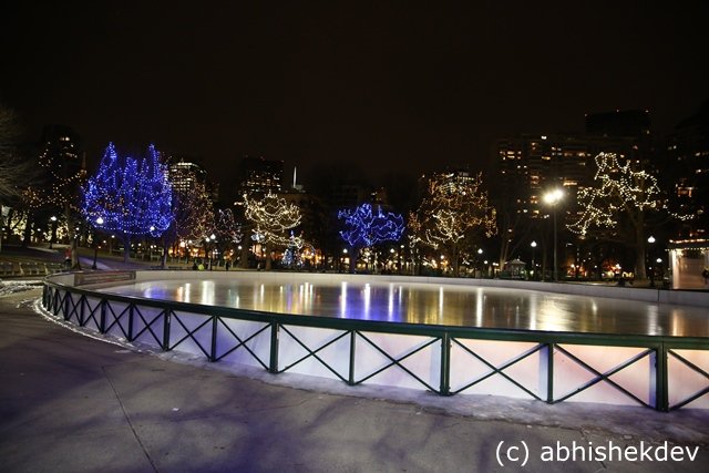 tiptoesworld's tweet photo. Happy New Year! My favorite 5 things in Boston during New Year'shttp://goo.gl/R6MeYt#boston #newyears #ttot https://t.co/q2FO0CWg8I