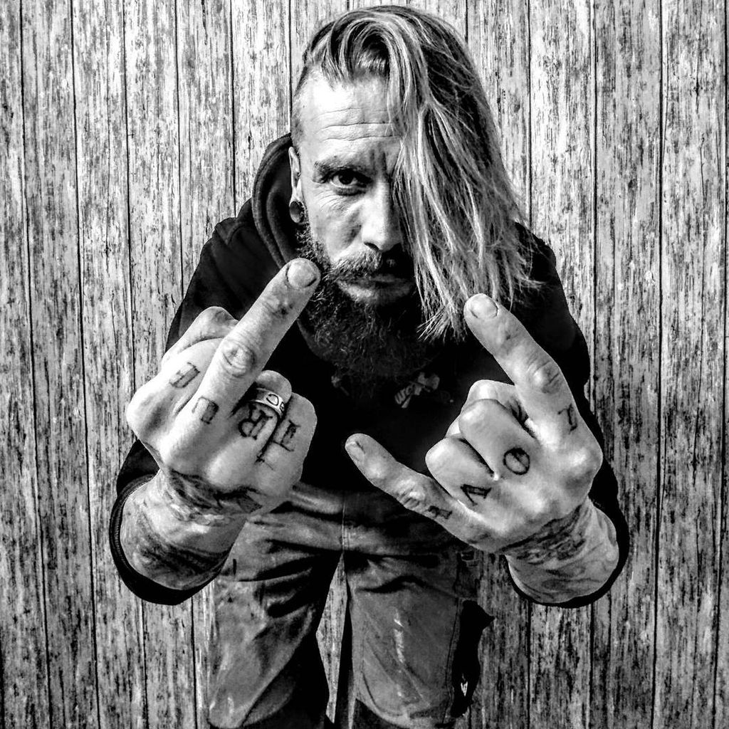 bravebeard_nl's tweet photo. Monday vibes

Model: @beardedplumer 
#BraveBeard #Controlfear #Lifestyle #BeardedLifestyle #Beard #Beards #InstaBeard #BeardOil #Barber #Beardmodel #Beardedlife #Beardlife #Brave #Love #InstaGood #PhotoOfTheDay #Baard #BaardOlie #Barbier #Fear #Brotherhood https://t.co/uofiyX2RFr