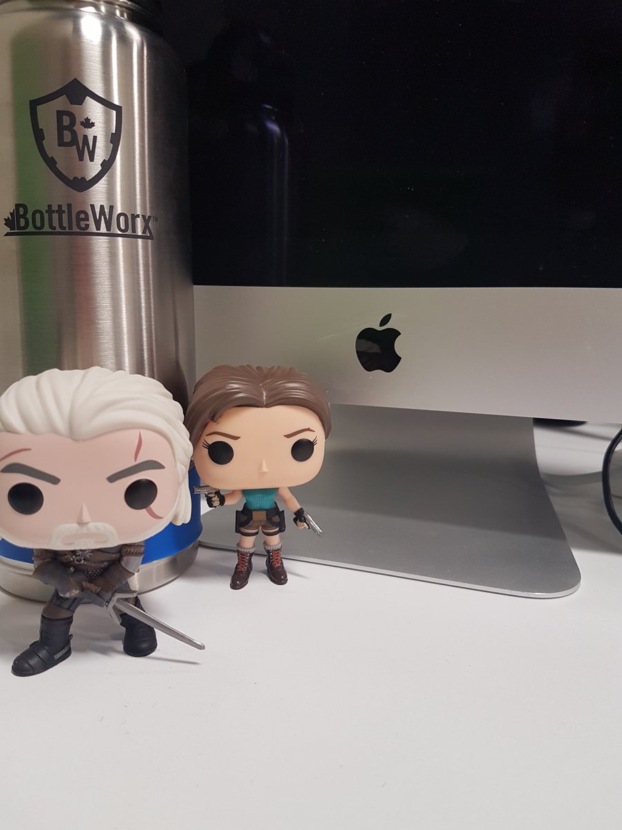 Desk essentials! Any gamers in the house? @witchergame @tombraider @Apple #BottleWorx #WaterBottle #Desk #DeskEssentials #OfficeDecor #Gaming #PS4 #Xbox #TheWitcher #TombRaider #iMac #Apple #Toronto #ShopOnline #ColdDrinks #HotDrinks