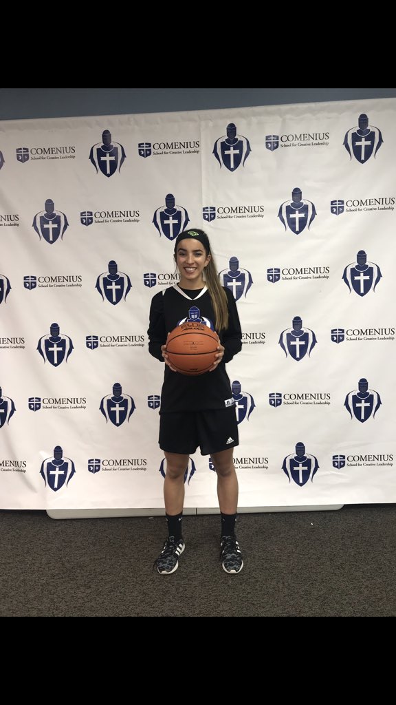 langstonwertzjr's tweet photo. Fort Mill Comenius star Erin Cepeda is @theobserver HS basketball player of the week

https://t.co/bTA6MnXzoK

#clthsbb #NCHSAA #NCISAA @ComeniusAthlet1 https://t.co/LzkDfjakdK