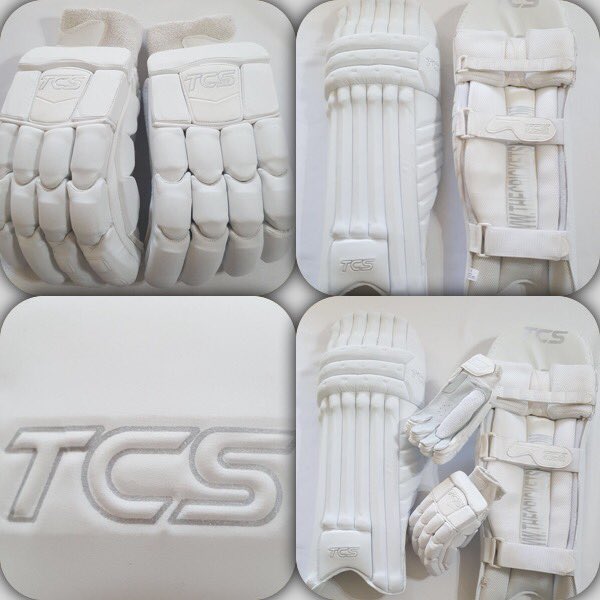 Allthegear99's tweet photo. We’re big fans of our #TCS #Batting #Gloves and #Pads. So much so, we cant stop ourselves from continually sharing the images with you all. 😍
#AllWhite #SplitFinger #Traditionalist #Classic #AllTheGear #LookClass #WowFactor https://t.co/JOdoVSW2l0
