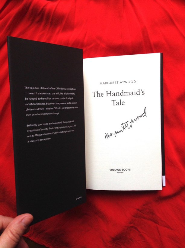 Hay Festival (@hayfestival) on Twitter photo #GIVEAWAY | RT and follow for the chance to #WIN a SIGNED COPY of The Handmaid's Tale by <a href="/MargaretAtwood/">Margaret E Atwood</a>, who joins us at #HayFestival2018 this May. Closes midnight 04.02.18. hayfestival.org/wales/ #GIVEAWAY | RT and follow for the chance to #WIN a SIGNED COPY of The Handmaid's Tale by <a href="/MargaretAtwood/">Margaret E Atwood</a>, who joins us at #HayFestival2018 this May. Closes midnight 04.02.18. hayfestival.org/wales/
