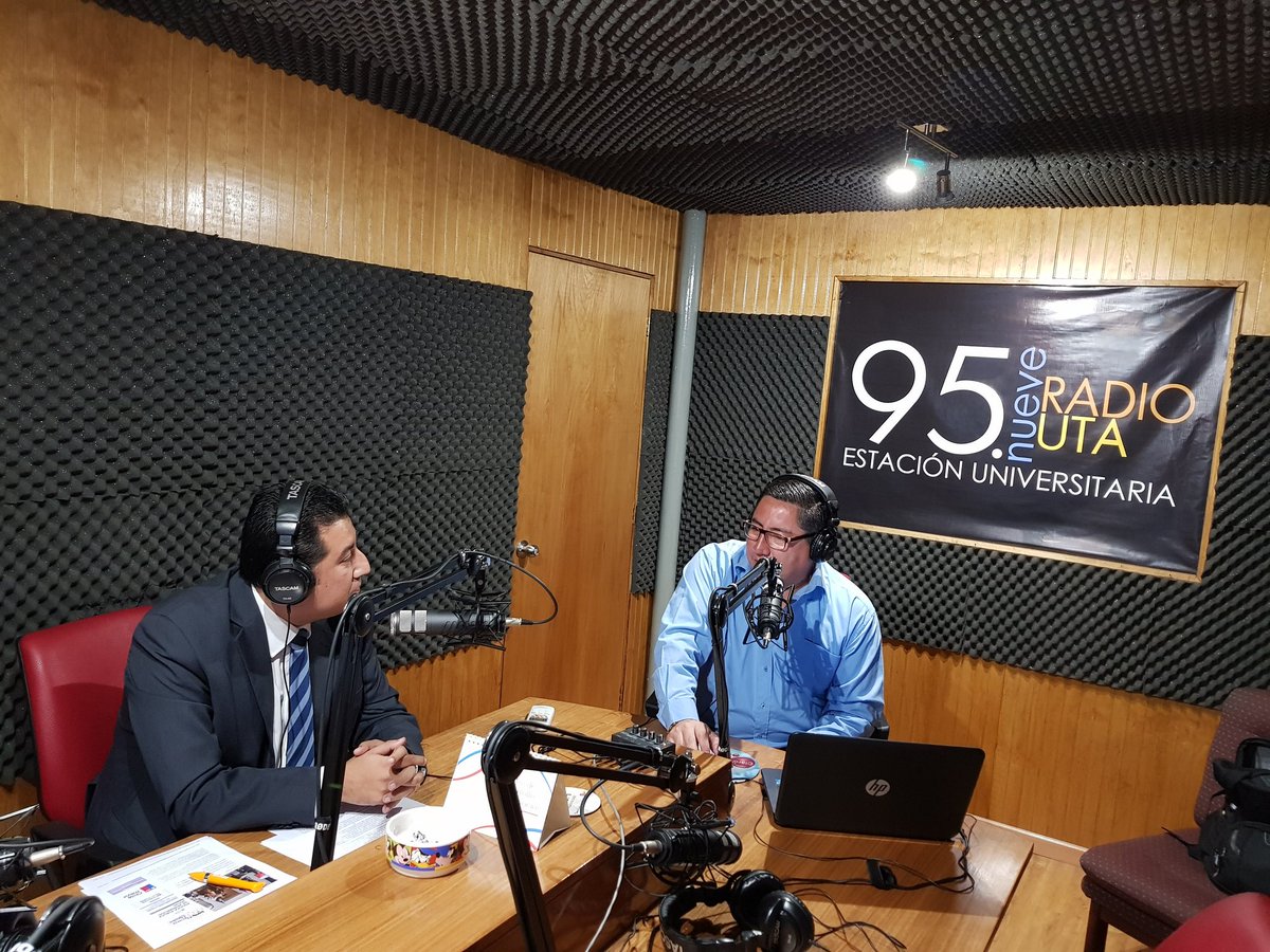 Minjudharica's tweet photo. ⭕AHORA ➡️ SEREMI de Justicia y DDHH @riturriagaq conversa con 🎙Radio @UTarapaca sobre: 1° Política Pública de Reinserción Social; Ley que crea la Defensoría de la niñez; Beneficios Penitenciarios y 1° Plaza de Justicia de 2018 en San Miguel de Azapa para este martes👏👏 https://t.co/MYYj4FdqjN