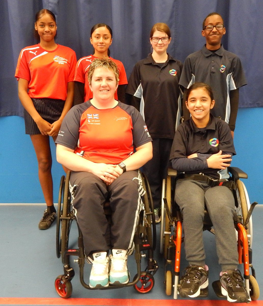 A big thank you to <a href="/ArcheryMel/">Mel clarke</a> for working with students from <a href="/_City_Academy/">City Academy Bristol</a> &amp; <a href="/BristolMet/">Bristol Met</a> #archery