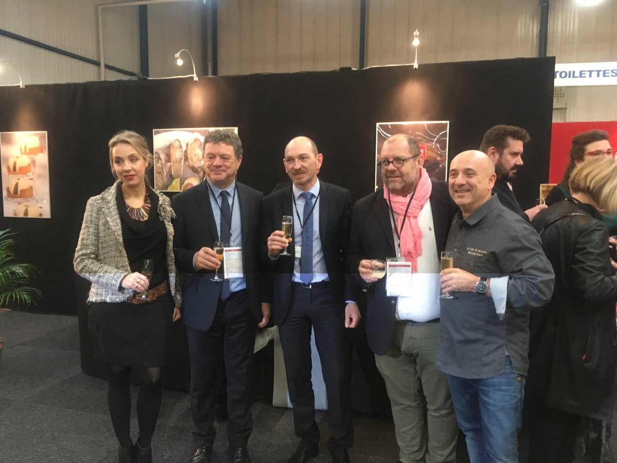 Inauguration @smahrt2018 salon des professionnels de la restauration et hôtellerie en <a href="/Occitanie/">Région Occitanie</a> quand la gastronomie, devient l'outil du développement des territoires, merci à @Bernard_BACH chef 2 étoiles parrain de cette édition 2018 #Smahrt2018 #Occitanie #IRQUALIM