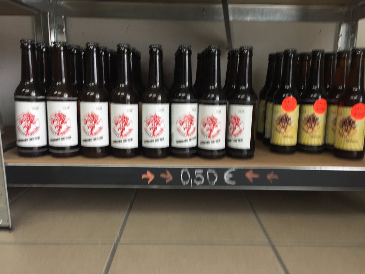 labieratorium's tweet photo. Ordinary Bitter und Weizen machen Winke winke https://t.co/uuWM5NDss5