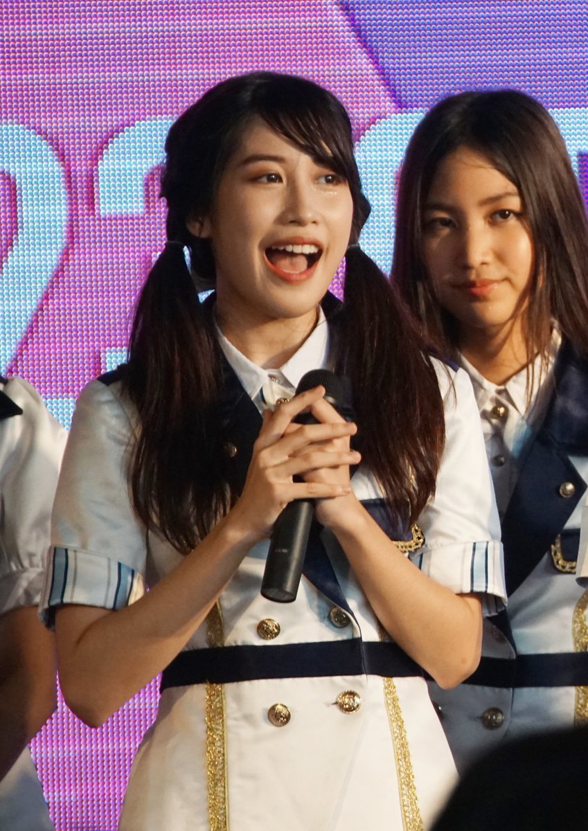 z3144228's tweet photo. จะรีบไปหาโอชิ ก็รีบๆไปนะครับ เดี๋ยวไม่ทัน
#JanBNK48 #BNK48 #Gradtomorrow https://t.co/q5oJqYr4sr