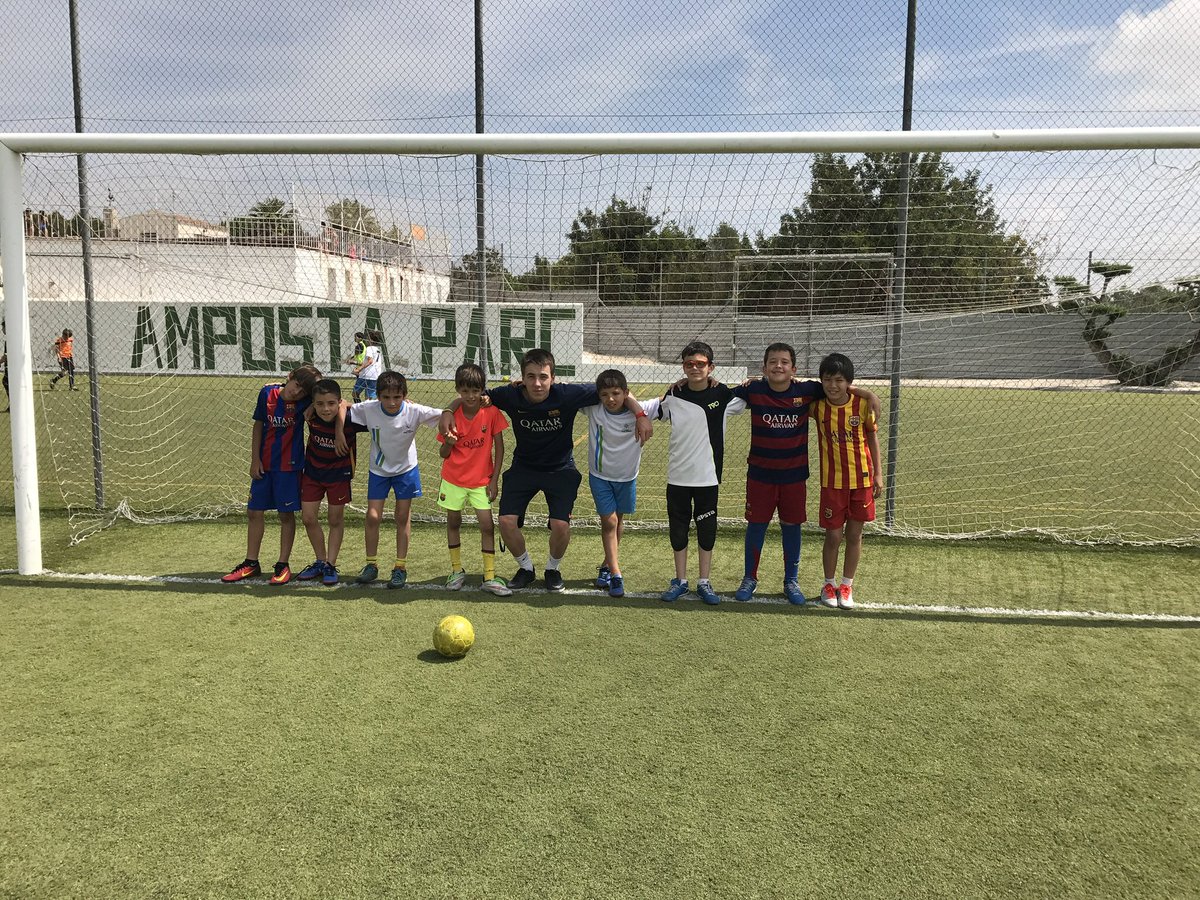 GarbiPereVerges's tweet photo. #GoEsplugues Ja s’apropa el 13è Campus Esportiu Amposta Parc els pròxims dies 25, 26 i 27 de maig. No esperis més i inscriu-te ja, serà inoblidable! https://t.co/4GOQLnFp1j https://t.co/W0AvTOnr3B