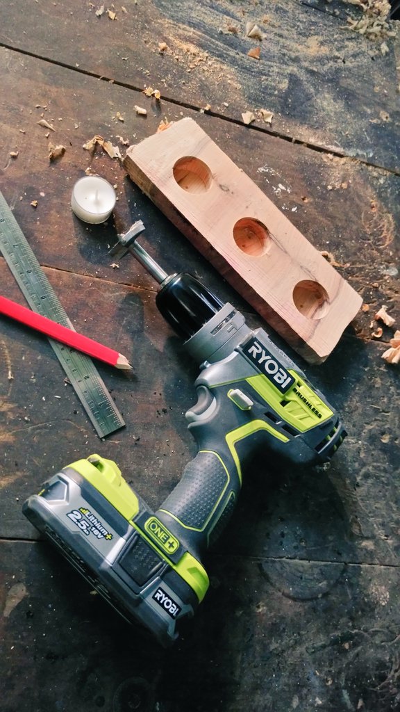 gr8thingstodo's tweet photo. Terrible weather prevents us from working on our shepherd's hut restoration... So instead we've been #woodworking inside with a bit of help from @RyobiToolsUK #diy #woodwork #Jigsaw #tealight #candles #powertools https://t.co/w0Us343QIv