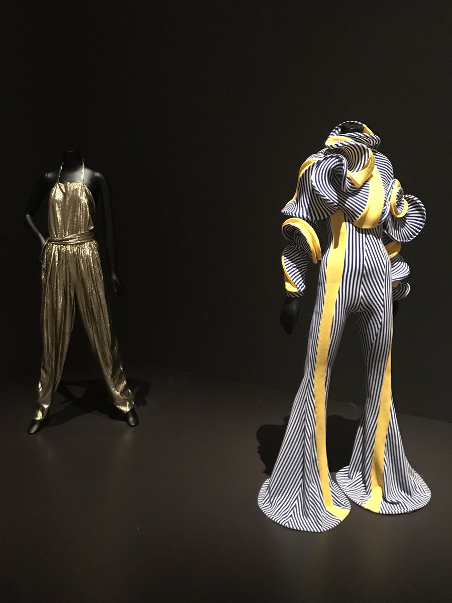 natashajoleen's tweet photo. Curators of the #ItemsMoMA exhibit outdid themselves. https://t.co/nZqSdMMqfV