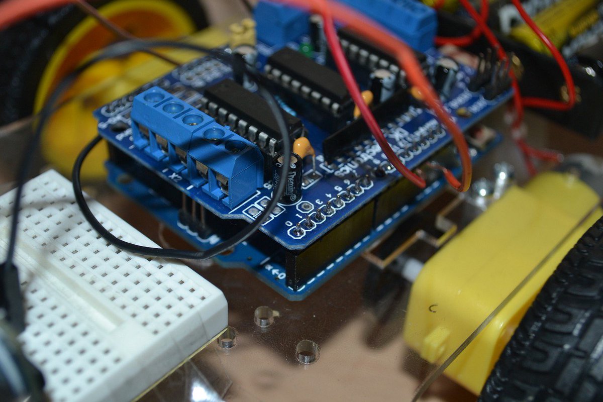 nkrkv_'s tweet photo. In case you’ve missed something. Here is a list of the most interesting publications created by members of the XOD community recently https://t.co/FB57B44V7M

#Arduino #Programming #Education https://t.co/YOXsstDDoH