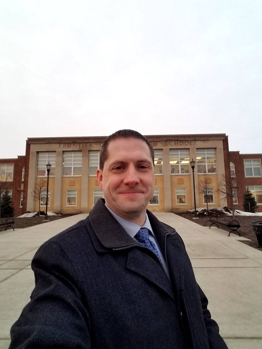 First stop of the day is Frontier High School. #FalconPride #excited <a href="/DrRichardHughes/">Dr. Richard Hughes</a>