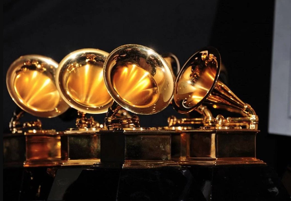 RoyalHife's tweet photo. Exciting night at the #Grammys2018. On behalf of 🦌 @RoyalHife, we would like congratulate all of the winners &amp; organizers @GRAMMYAdvocacy, for such an incredible show. 
Do you wish to attend the most exclusive events? Royal Hife will take care of everything.
#GRAMMYs #RoyalHife https://t.co/XstW3s2hqL