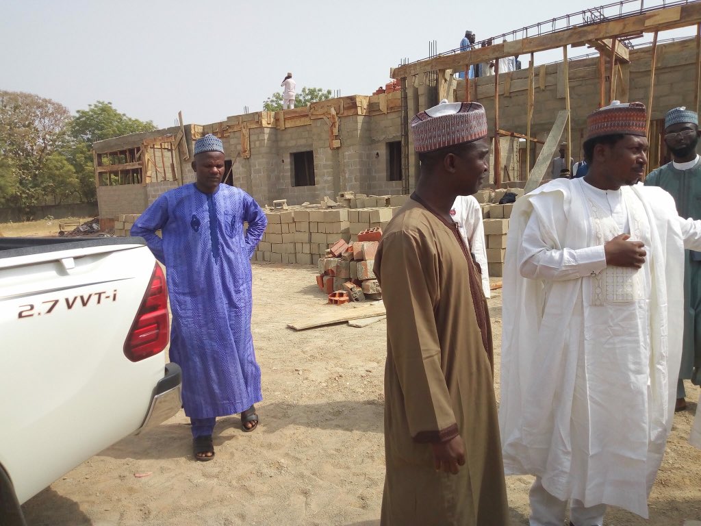 NGSMoh's tweet photo. Accompanied on the visit by members of the @NGSMoh, Bida Forum and other stake-holders. On the visit, the commissioner pledged the total commitment of @GovNiger‘s administration towards the success of the project. https://t.co/7odZHESttm
