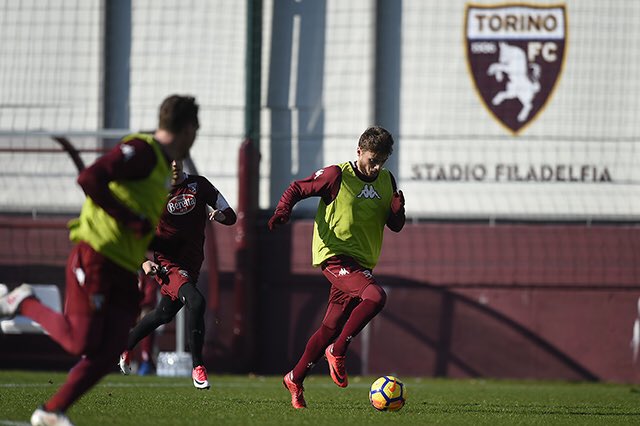 gallobelottifan's tweet photo. Le foto dell’allenamento di oggi al #Filadelfia di #Belotti @gallobelotti https://t.co/G1aITAdpWt