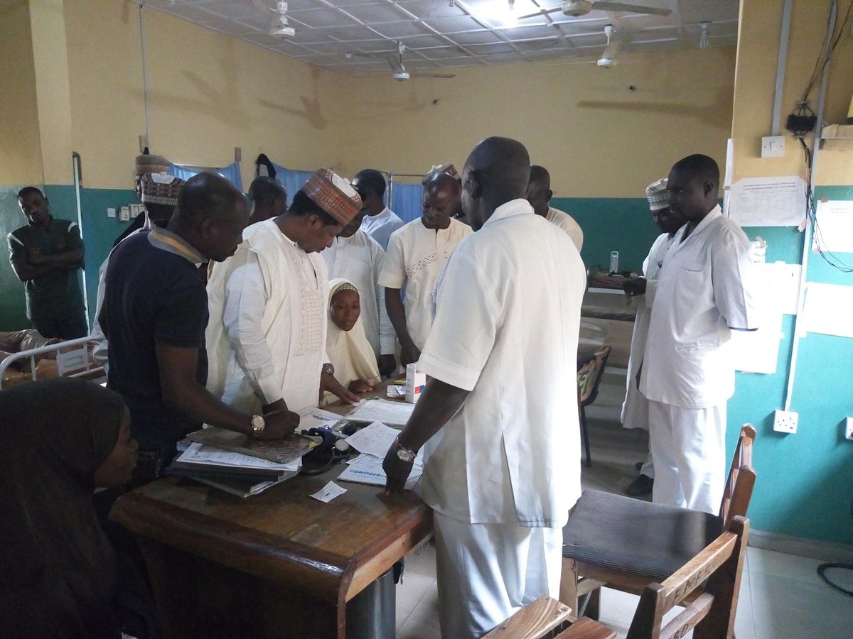 NGSMoh's tweet photo. @GovNiger Dr Jibril made the statement on Friday in Bida while accessing and touring the holistic refurbishment of the School of Nursing Bida which is set for full accreditation in no distance time. https://t.co/sCv0isix4F
