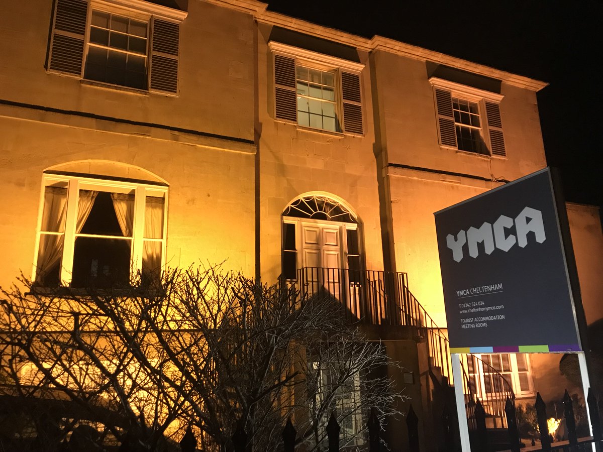 Number6Chelt's tweet photo. We love Number 6, home of @CheltenhamYMCA and our guests! #cheltenham #accommmodation #georgian https://t.co/TkIrskD3yH