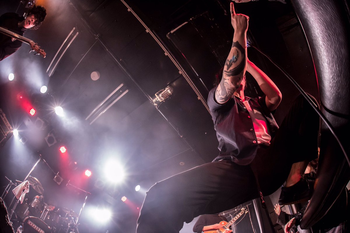 Aziam_official's tweet photo. 【※Live PHOTO！】
2018/1.25-アメ村DROP

photo by @reconyan

#Aziam
#アザイアム https://t.co/qma7g68lIq