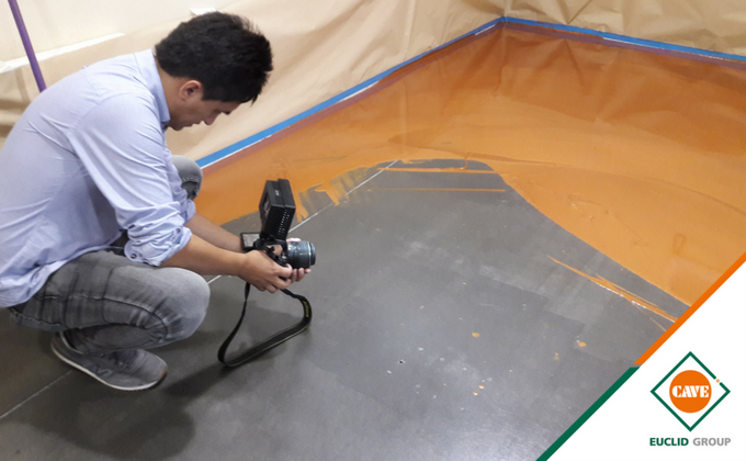 euclidcave's tweet photo. Marcos Llaulén, nuestro líder de marketing registrando la aplicación de #Increte METAL FX color Copper en nuestra sala de ventas en Lampa, Santiago https://t.co/HySnpTpmyu