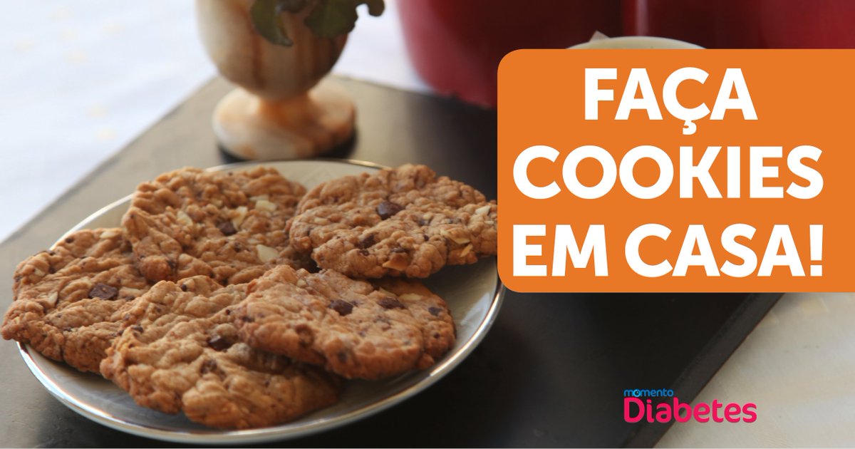 MomentoDiabetes's tweet photo. Huuuum, vai um cookie de castanha com gotas de chocolate ai? Além de preparado por um time de especialistas em nutrição, nosso caderno de receitas vem com informações nutricionais e contagem de carboidrato. https://t.co/ggrqjcyDdv https://t.co/2oPFnn3lfT