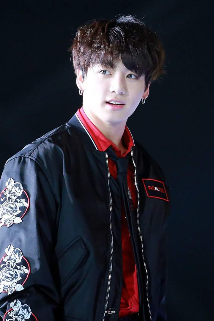 SreyVin3's tweet photo. Jungkook😍❤💋
#BestBoyBand #BTS #iHeartAwards https://t.co/e2EOGDFhMY
