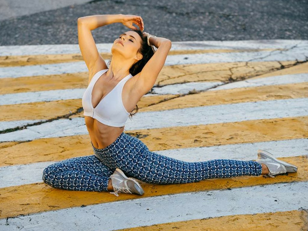 FinchLiving's tweet photo. What better way to start your week than with practicing becoming one with yourself? Join us tonight from 8-9PM for yoga at Nine 52! https://t.co/EcD9eARrxk