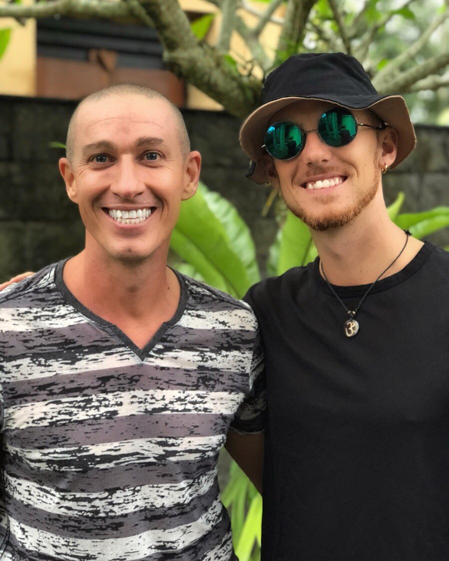 PaulHack71's tweet image. So blessed to catch up with the amazing @JamesPeters121 in my new home 🌴☀️😎🇮🇩 #boofbangbiff ⭐️🙏😘