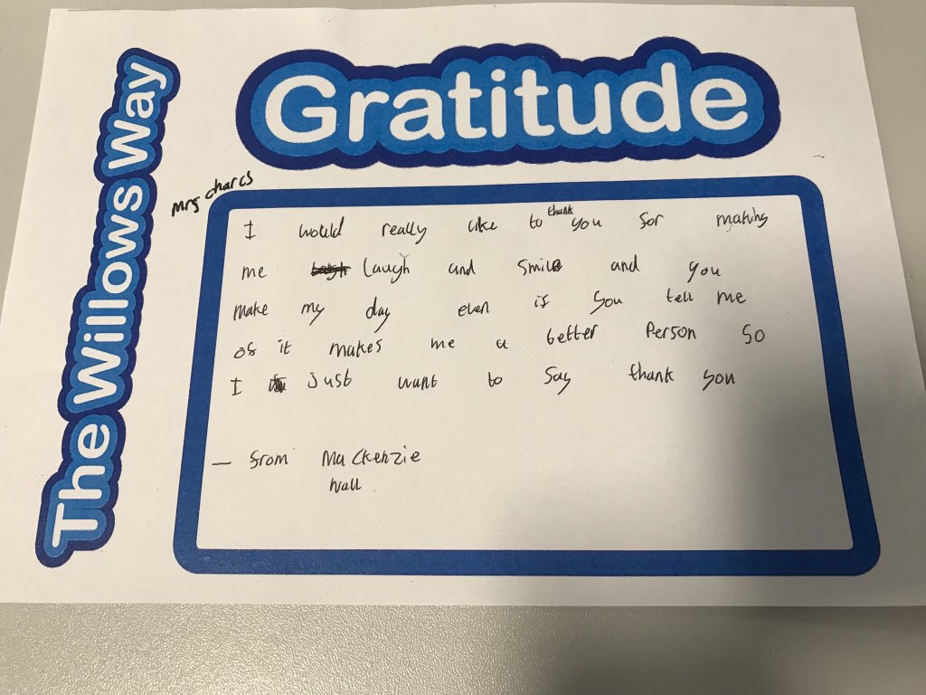 MissCharles2013's tweet photo. Nice pick me up note today from Mackenzie in my form 😊 #gratitude #7BA https://t.co/IQLIzhq7C5