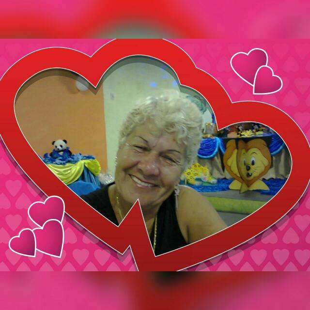 maedecasal1's tweet photo. 1 ano sem te ver, sem ter o teu colo pra chorar, sem ouvir sua voz, sem poder te abraçar como dói. 😭😭😭
#1AnoDeSaudade https://t.co/DUNAOLWEdk
