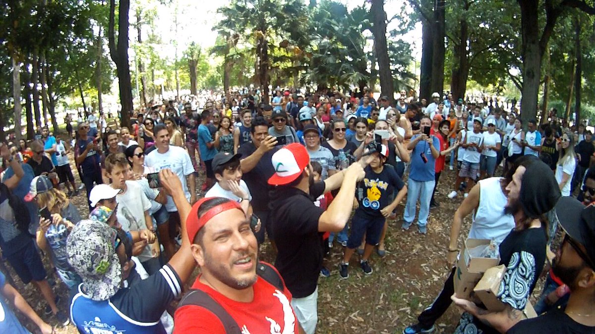 BilieChannel's tweet photo. Simplesmente SENSACIONAL!
#megaencontro #pokemongo @PokemonGoApp @PokemonGOptbr @douglasgeoyt @moto_patty @RodWarth @wesleyol @capitaocarisma @DreeeGames @TigerGames https://t.co/EKbOmBDfbc
