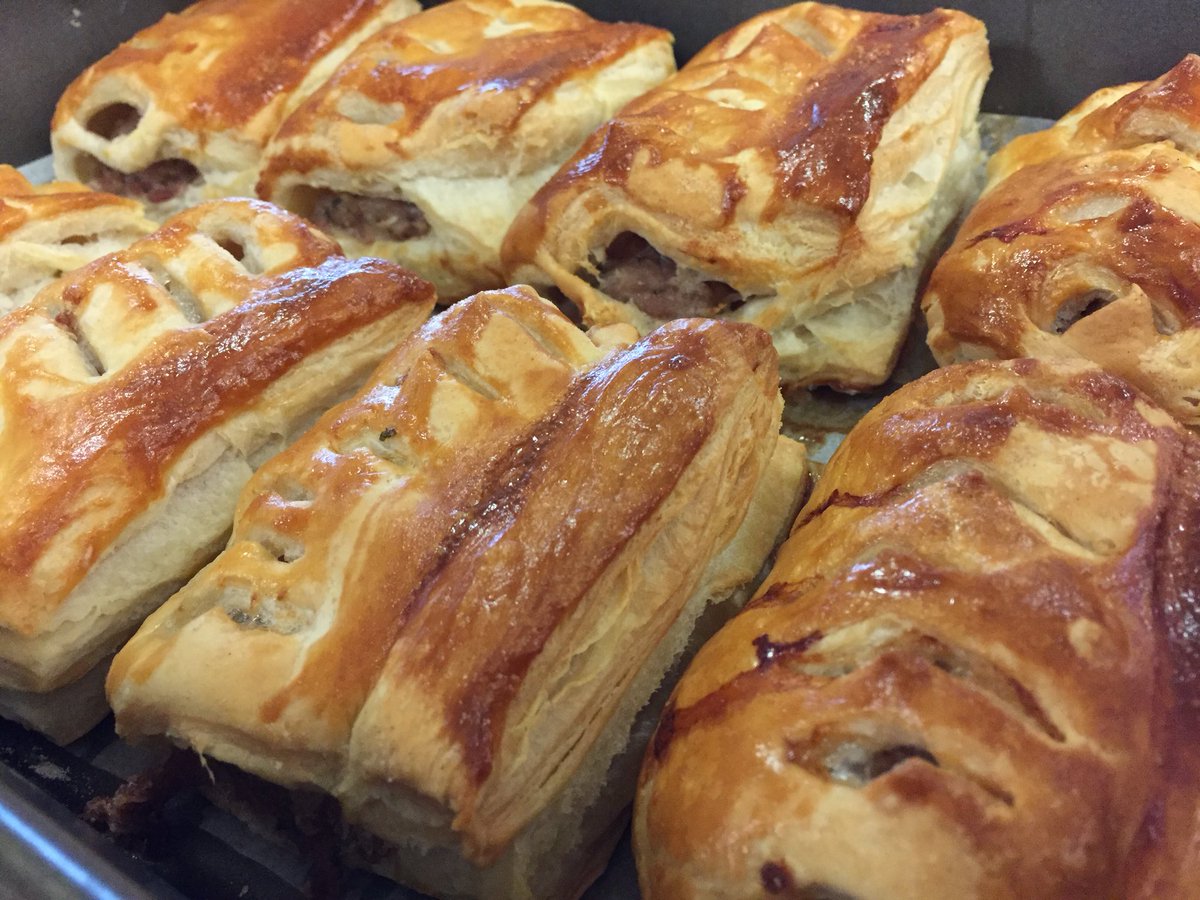 _strudwicks_'s tweet photo. #homemade #fresh #Sausage #rolls :):) come and Check it out! https://t.co/C9xKvnIrQ5