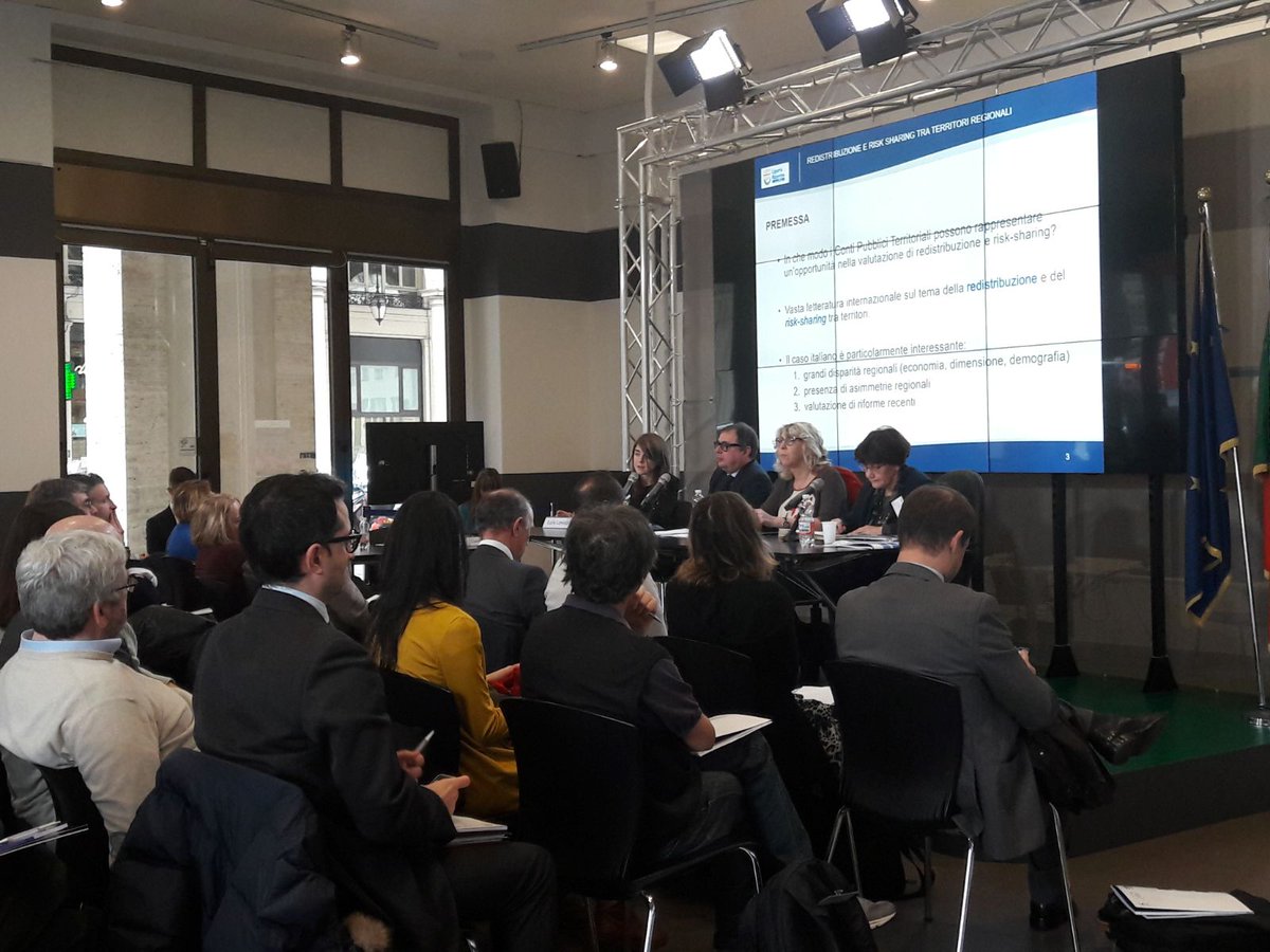 AgenziaCoesione's tweet photo. Quanto vale la spesa pubblica sui territori? A Genova nuova tappa della presentazione diffusa della Relazione Annuale 2017 dei Conti Pubblici Territoriali. Obiettivo: valorizzare gli #OpenData del sistema #CPT  ➡️https://t.co/BzXQq1ethd https://t.co/iA3k0yRwEt