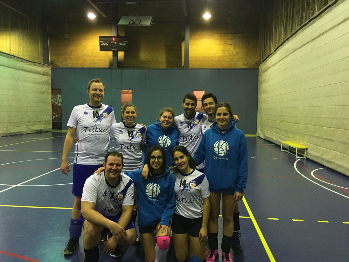 EntreRivals's tweet photo. 🏐 VÒLEI | Derrota amb optimisme (PG Dream Team 3-1  @CEB_Berga Vòlei)

👉 https://t.co/5UUZKgKbKp 👈

#Berga #Berguedà https://t.co/BzJpCJoF74