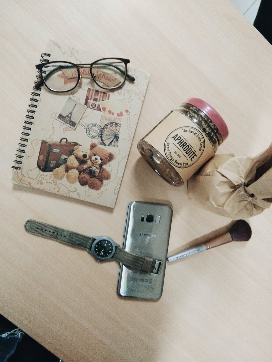 btyAphrodite's tweet photo. Hello Beautiess 
Mau beli produk skin care tapi duit udah menipis?!? 
Eitsss don’t worry beauties....
ADA APHRODITE SWEET BODY SCRUB!
Solusi buat kamu yang ingin tetap tampil cantik tanpa bayar mahal!
Dengan IDR40K kamu udah bisa dapetin 500 Gram Aphrodite Body Scrub
#kulitsehat https://t.co/HQ0qKYDWkx